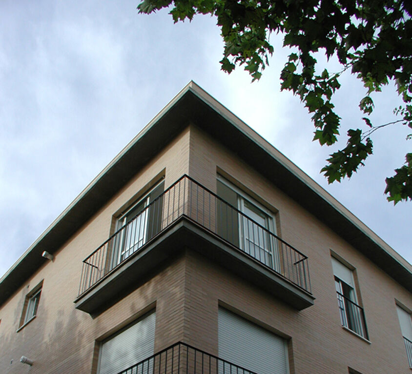 EDIFICIO PLURIFAMILIAR EN C/ BORDADOR RODRIGUEZ OJEDA