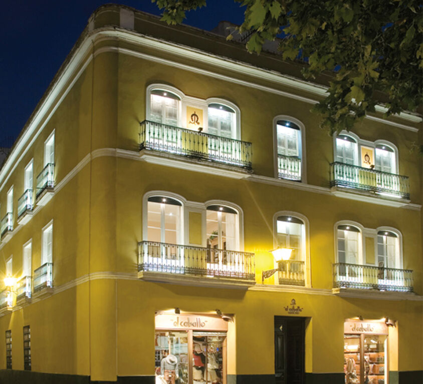LOCAL PARA LA FIRMA «EL CABALLO», SEVILLA