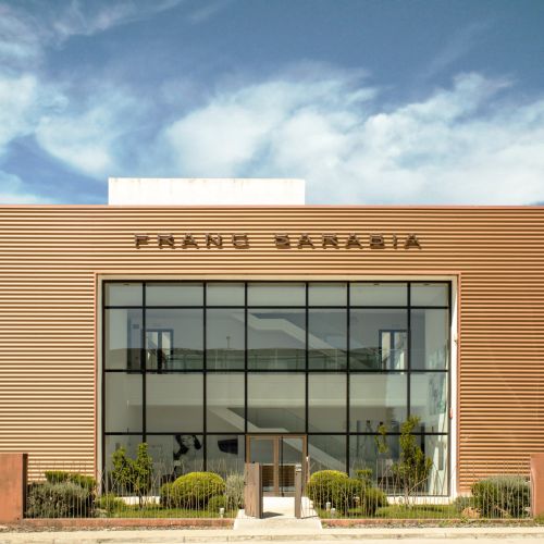 Centro de Producción y Oficinas Franc Sarabia